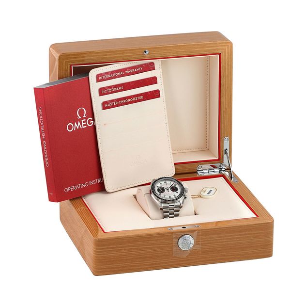 Omega Speedmaster Chronoscope 329.30.43.51.02.002